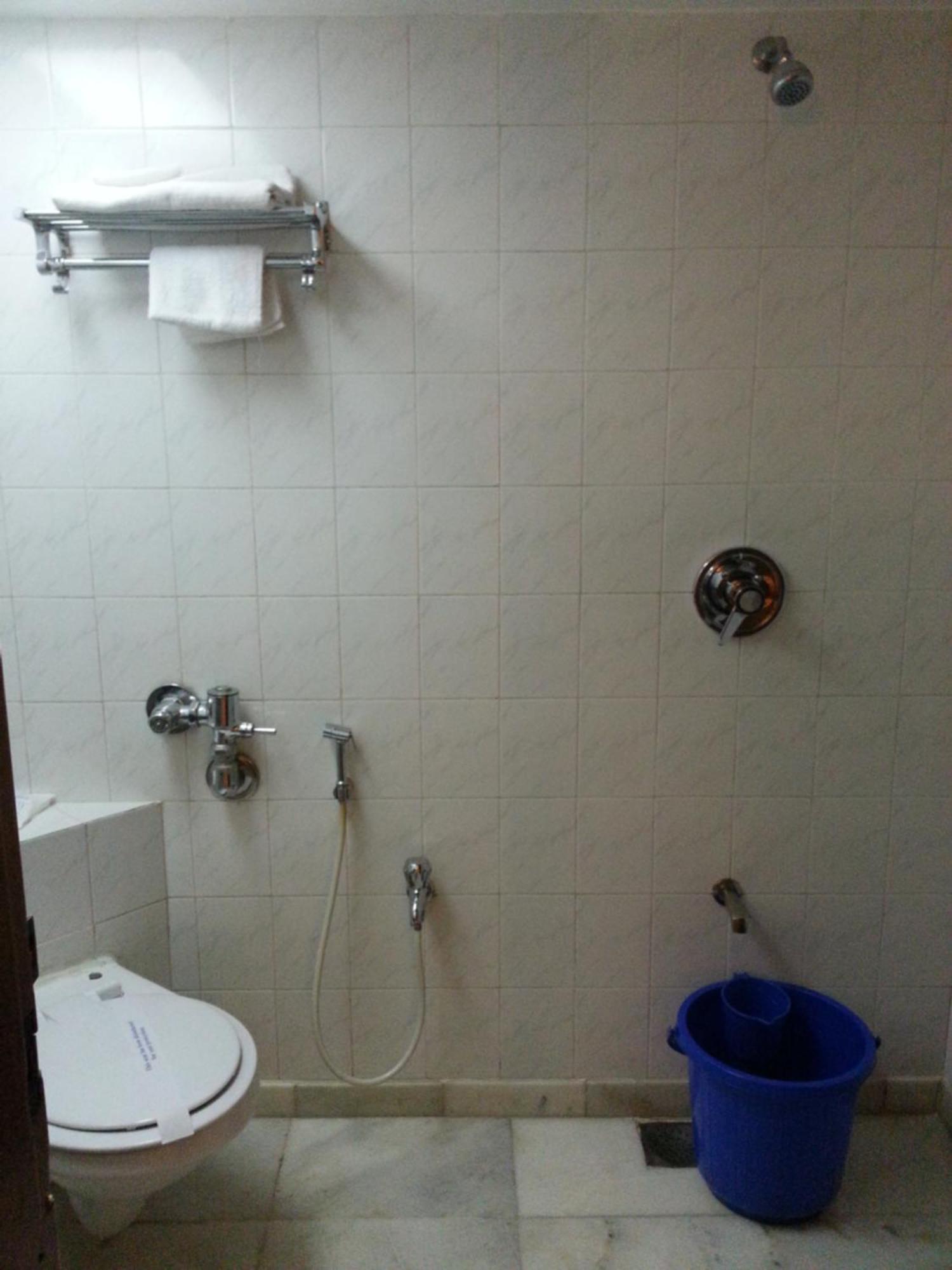 Hotel Ashray International, Sion - Near Bkc Βομβάη Εξωτερικό φωτογραφία