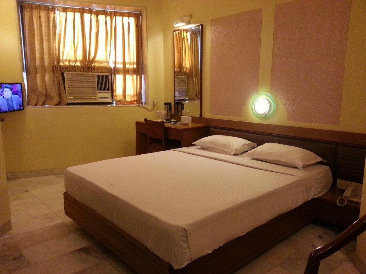 Hotel Ashray International, Sion - Near Bkc Βομβάη Εξωτερικό φωτογραφία