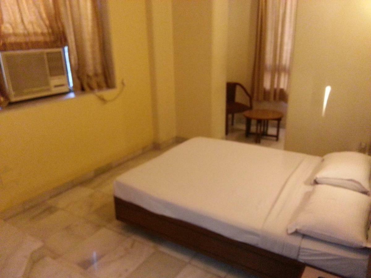 Hotel Ashray International, Sion - Near Bkc Βομβάη Εξωτερικό φωτογραφία